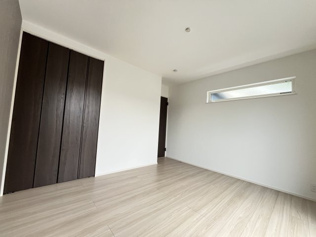 「神戸市東灘区新築一戸建」東灘区岡本の洋室|使い勝手のいい洋室です　7.25帖