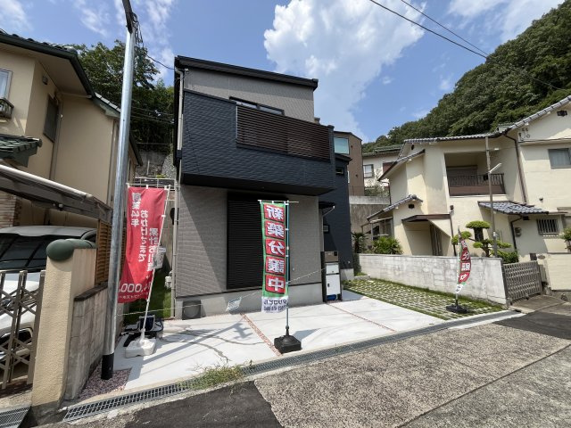 「神戸市東灘区新築一戸建」東灘区岡本の外観|外観もきれいです