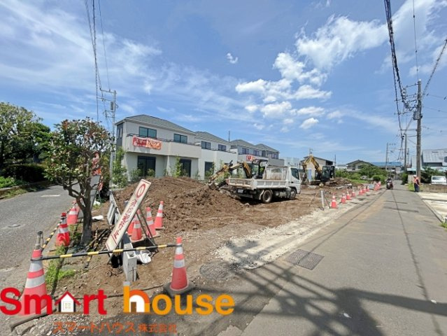 藤沢市鵠沼神明　新築3棟の前面道路含む現地写真