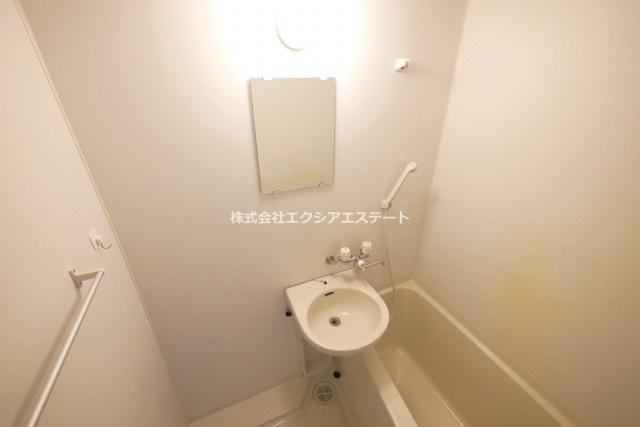 住之江I番館の洗面所