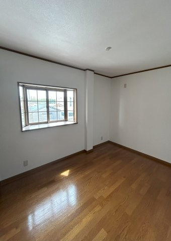 堺市堺区新在家町東4丁戸建の洋室|洋室約5.1帖