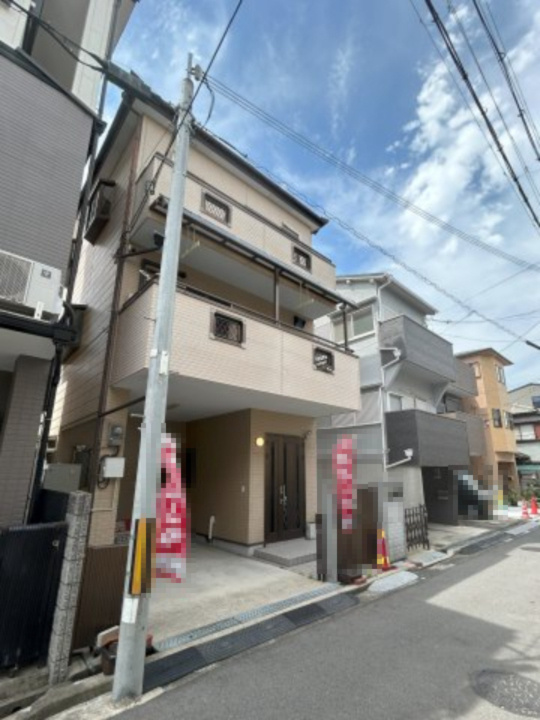 堺市堺区新在家町東4丁戸建の前面道路含む現地写真|外観①