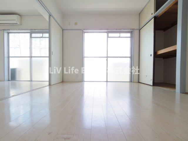 ラビアン花小金井の寝室