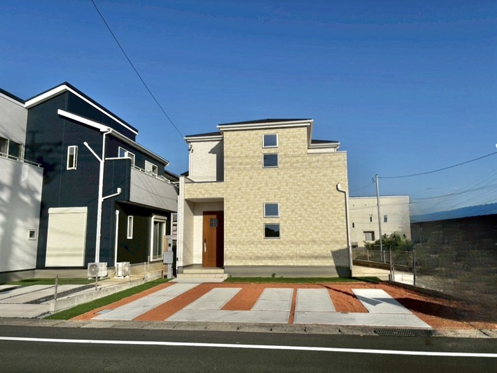 グラファーレ豊田市大島町　全3棟　新築戸建