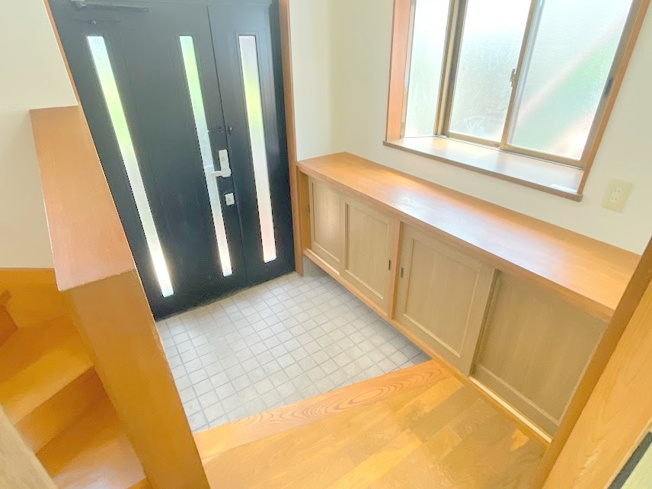 【玄関】 | 富士見市羽沢1丁目　中古一戸建住宅　(ふじみ野店)