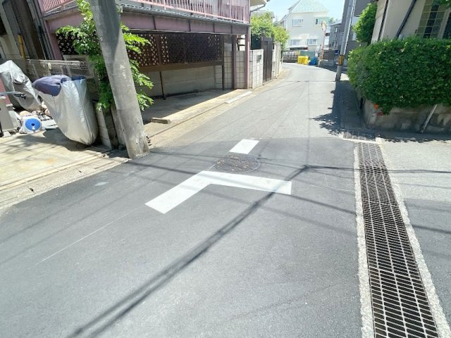 【前面道路含む現地写真】 | 富士見市羽沢1丁目　中古一戸建住宅　(ふじみ野店)