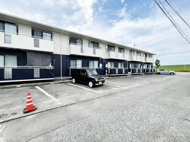 セジュール住吉Ⅱの駐車場