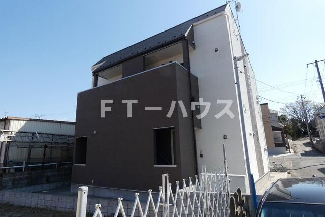 ハーモニーテラス検見川町の外観