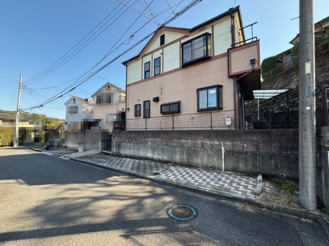 【前面道路含む現地写真】