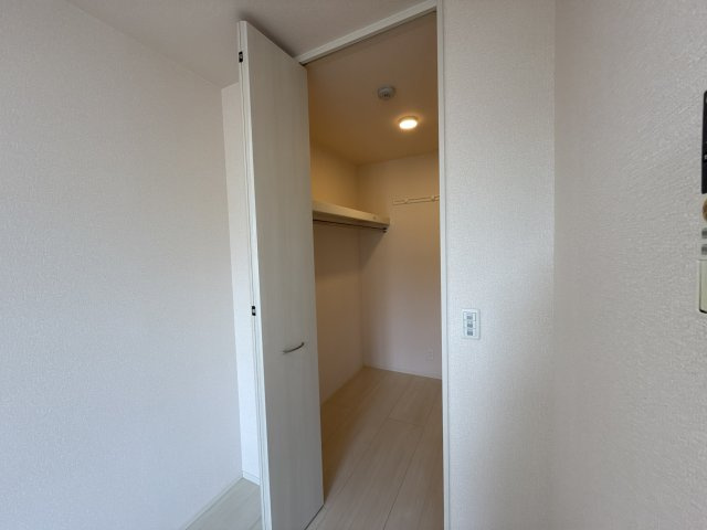 ロータス長町 B棟の収納
