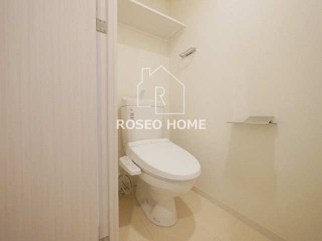 ファーストフィオーレ本町イーストⅡのトイレ