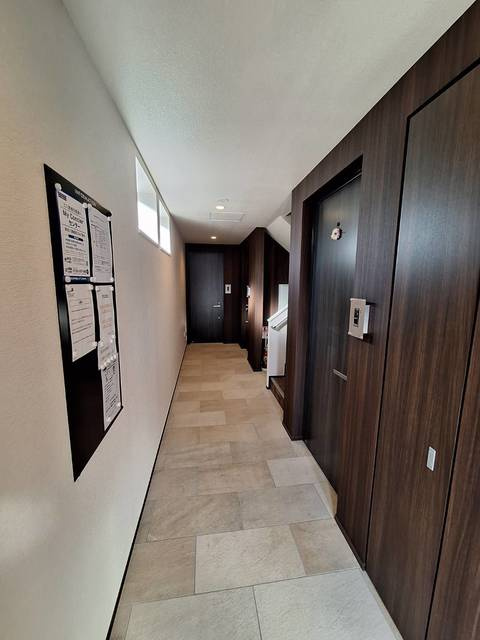 カーサシシィ逗子のロビー