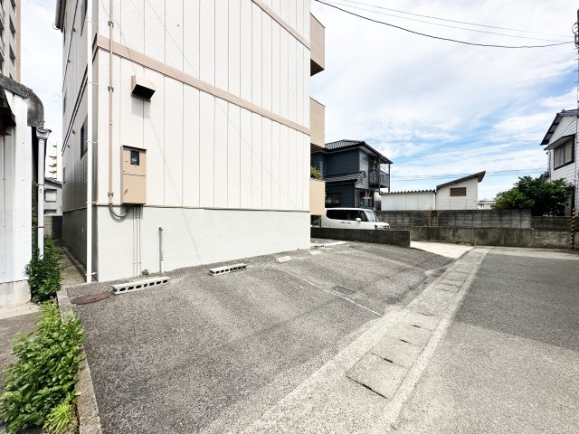 コーポ田宮の駐車場