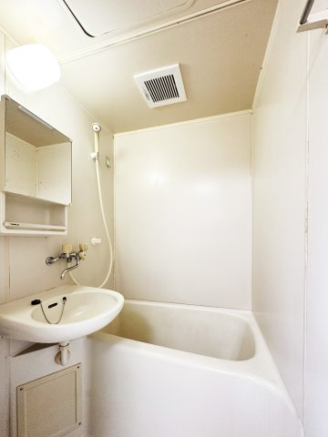 コーポ田宮の浴室