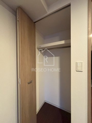 ファーストフィオーレ梅田イーストの収納|同マンション別部屋：参考写真