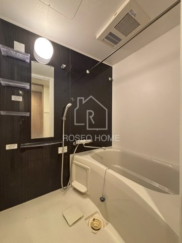 ファーストフィオーレ梅田イーストの浴室|同マンション別部屋：参考写真