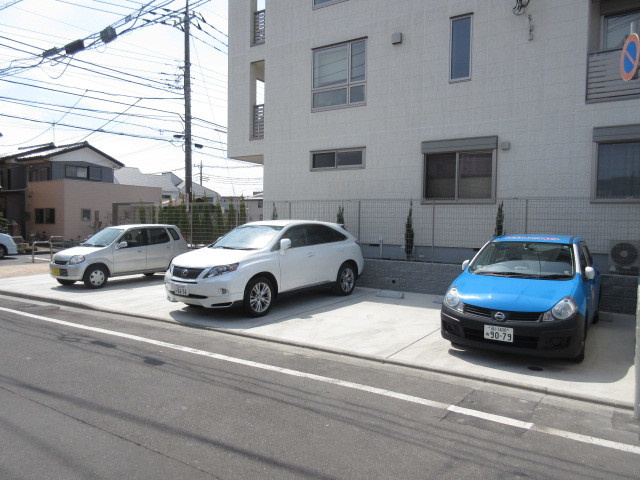 Ｇｒａｎｃｏｕｒｔ　ｅｓｔｉｃｏ　グランコートエスティコの駐車場|★敷地内駐車場★