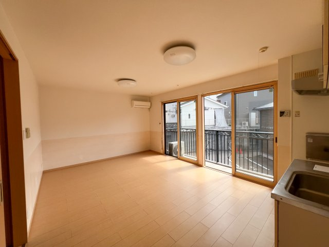 セジュール堂林 A棟の居間・リビング