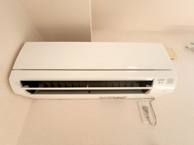 UN DE CES JOURSの設備