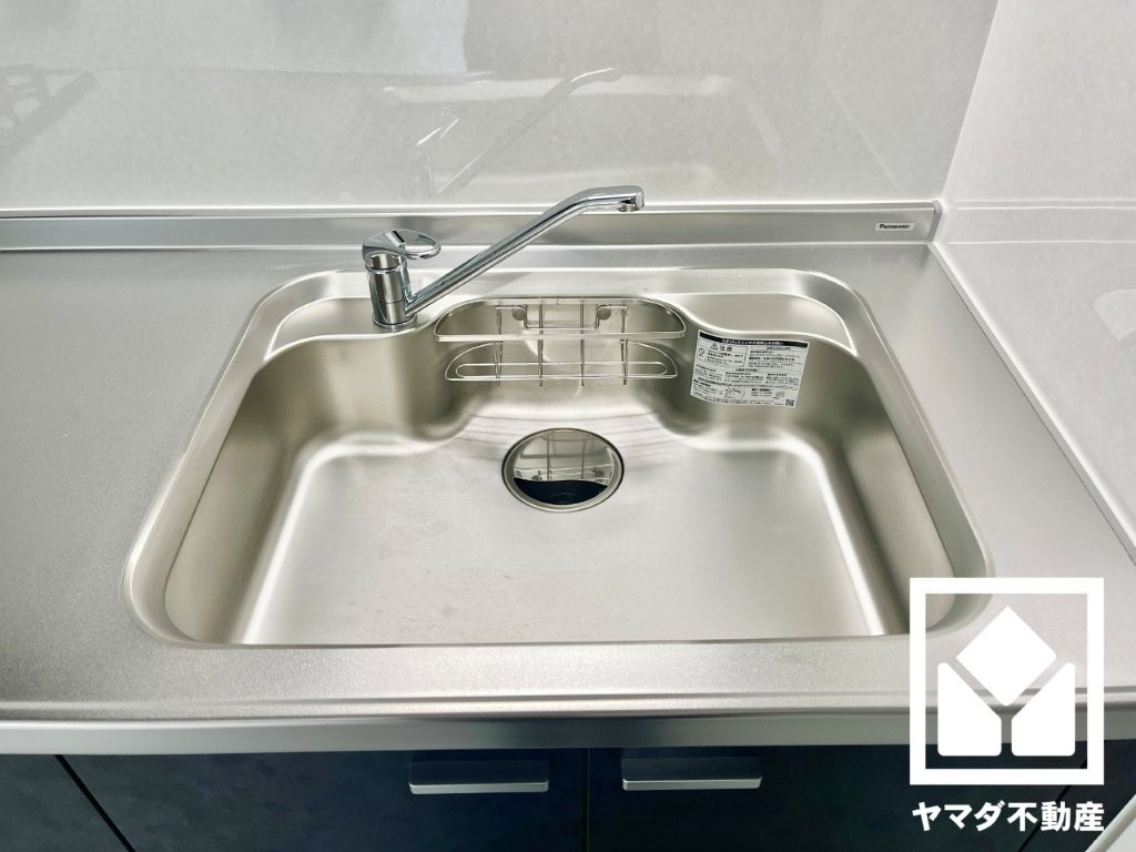 エルシティ桃山の居間・リビング