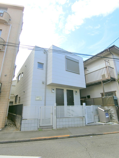 ｒｅｐｏｓ　ｅｓｐａｃｅの外観