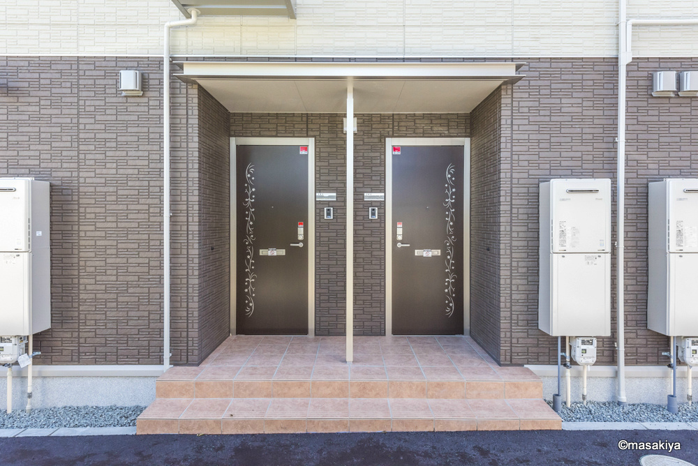 ハイランドテラス西和田のエントランス|カードキー