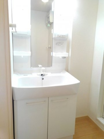 ロコモーション・Ｍの洗面所|洗面所です