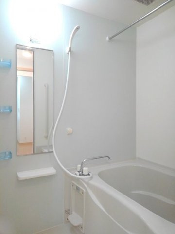 ロコモーション・Ｍの浴室|コンパクトで使いやすいお風呂です