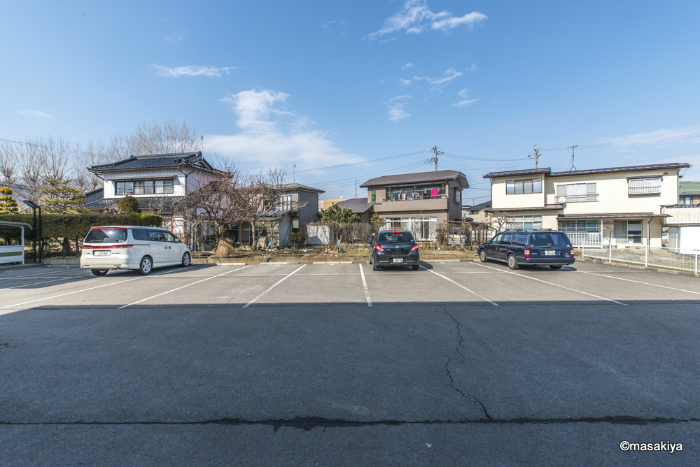 シェルブール　二番街の駐車場|駐車場　縦列駐車2台分です。