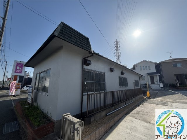 枝吉1丁目店舗の外観