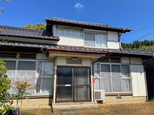 北波多竹有売家の外観