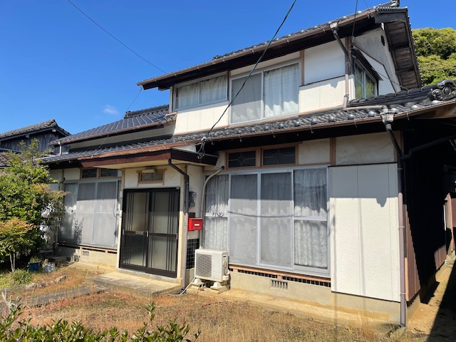 北波多竹有売家の外観