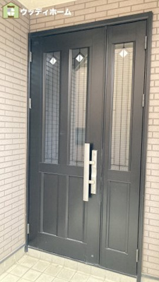 【玄関】 | 越谷市大泊　中古一戸建て