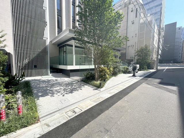 アトラス青山レジデンシャルのその他共用部分|★アプローチ★