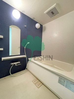 【浴室】 | カラコレスⅤ(カラコレス5) | 清潔感のある浴室です！