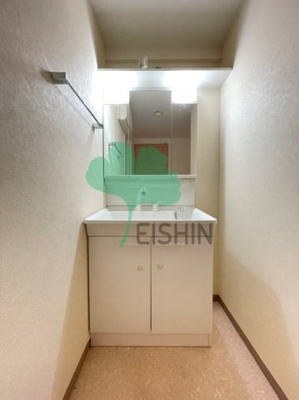 【洗面所】 | カラコレスⅤ(カラコレス5) | シンプルで使いやすい洗面台です！