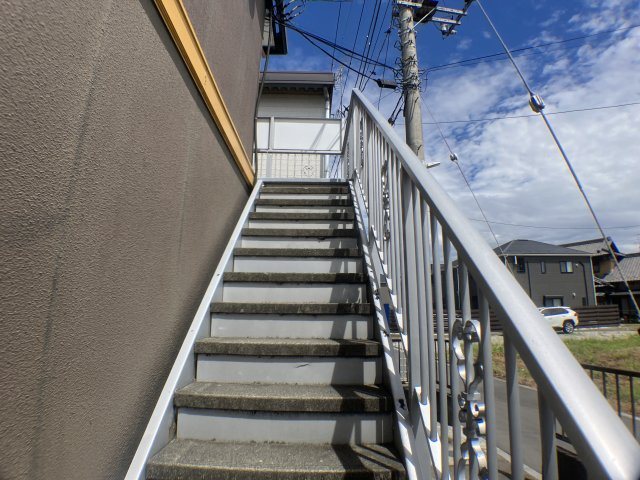 さいたま市桜区大字五関のアパートのロビー