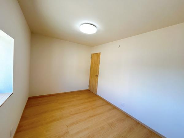 八戸市大字沢里字沢里山の駐車場