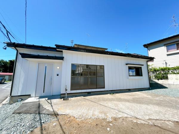 八戸市大字沢里字沢里山の間取り