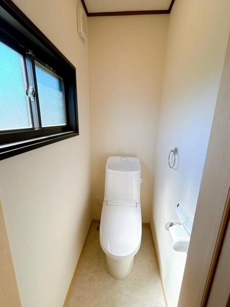 八戸市大字沢里字沢里山の独立洗面台