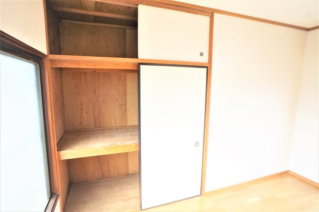 津田沼ハイツの収納