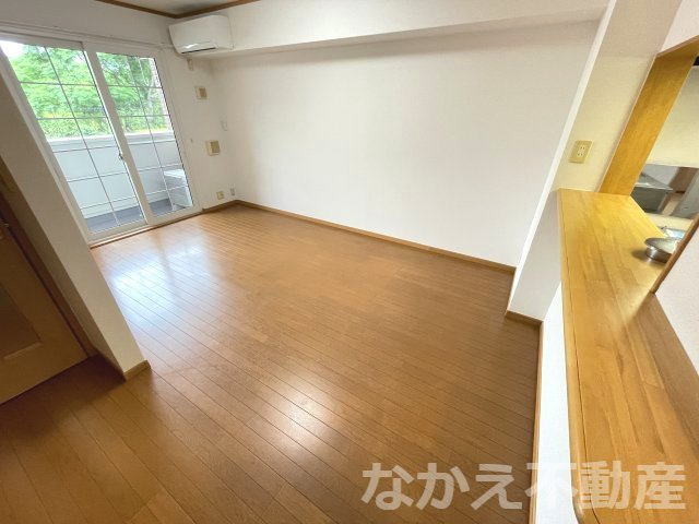 【居間・リビング】 | ゆったり過ごせる居間です