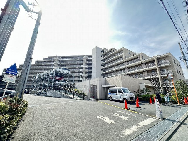 【外観】 | アドグランデ朝霞台　(志木本店) | 外観
ペット飼育OK！ 南向きで陽当たり良好！2路線利用可の快適アクセス中古マンション