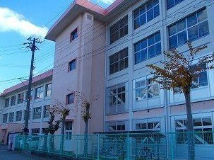 オアシス上ノ茶屋の周辺|花田小学校まで1500m