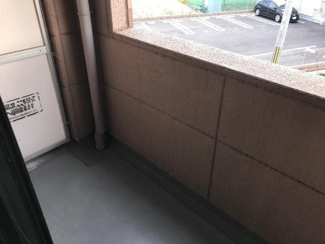 シャルマン・中島のその他|南向きで洗濯物も乾きやすいベランダ