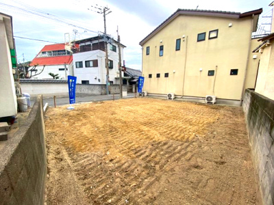 【前面道路含む現地写真】 | 【プレイワーク上町】城内小・土地30坪・建築条件なし・更地渡し | 前面道路含む現地写真です