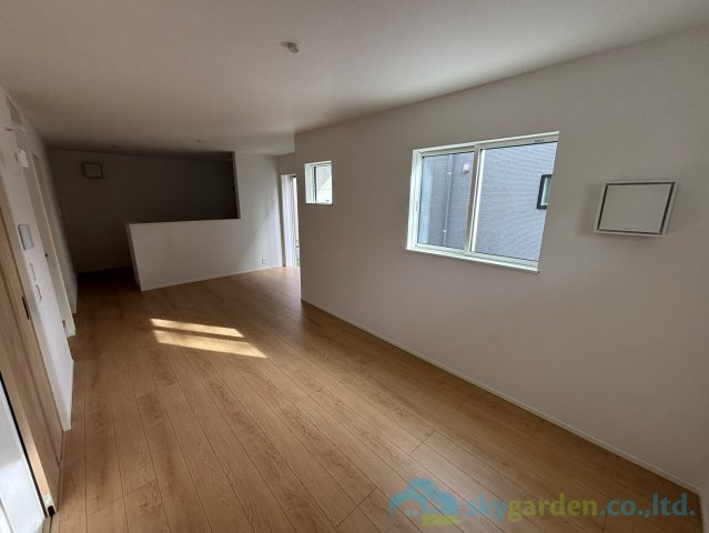 秦野市今泉24-1期　新築戸建　全2棟1号棟の居間・リビング