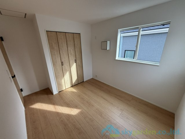 秦野市今泉24-1期　新築戸建　全2棟1号棟の寝室