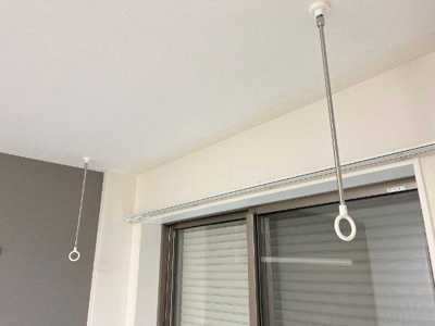 【設備】 | カンパニュール | 室内竿掛け
