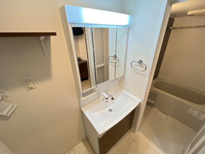 【洗面所】 | カンパニュール | 洗髪洗面化粧台